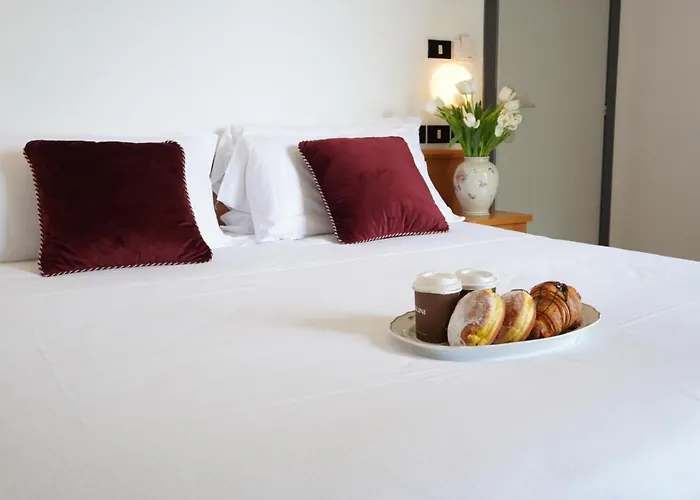Sunset Hotel 4*