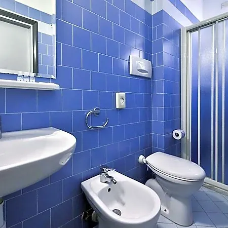 Sunset Hotel 4*