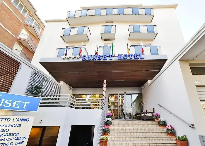 Hotel Sunset