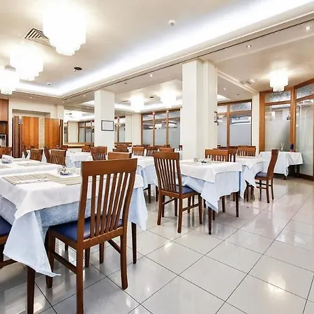Sunset Otel 4*