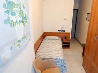 日落酒店 酒店 4*